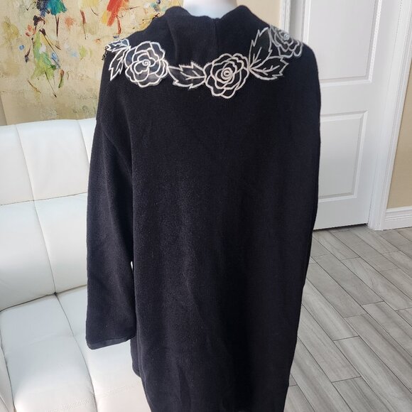 VINTAGE Storybook Knits Women's Cardigan - Size 2X - Picture 2 of 8